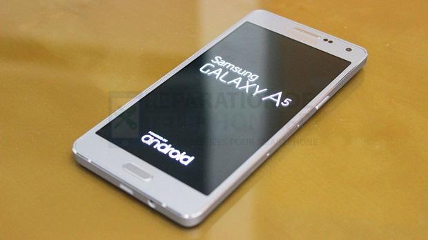 Samsung Galaxy A5 : l'écran est noir après une chute
